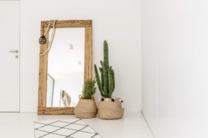 Cómo decorar espacios pequeños con muebles